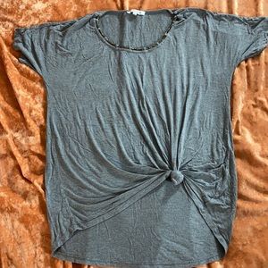 Gray top w metal collar detail